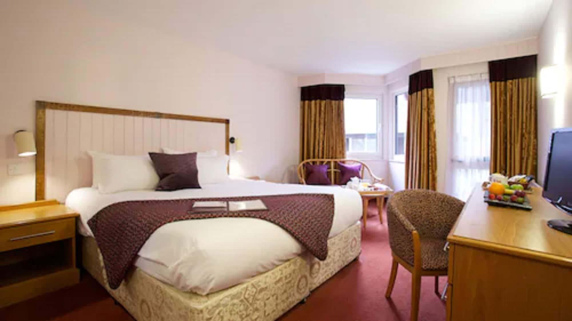 Marwell Hotel - A Bespoke Hotel Winchester Bagian luar foto